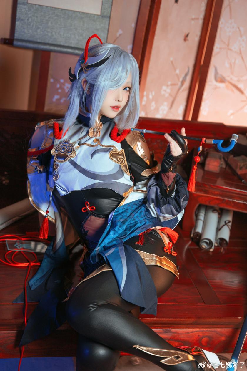 原神申鹤同人cos，南半球小姨，爱了！Cn七七娜娜子 - 第8张