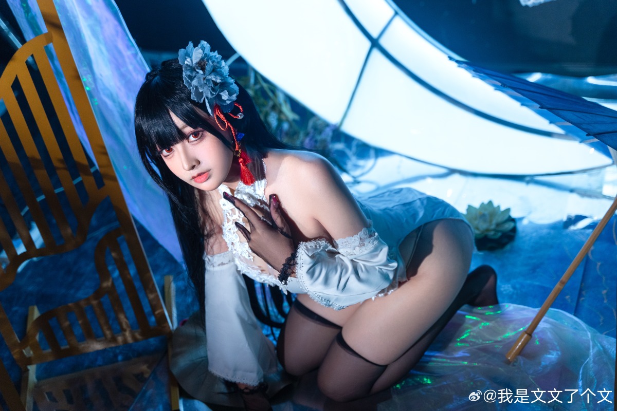 【COS正片】碧蓝航线逸仙COS,古风旗袍配黑丝~@我是文文了个文 - 第1张