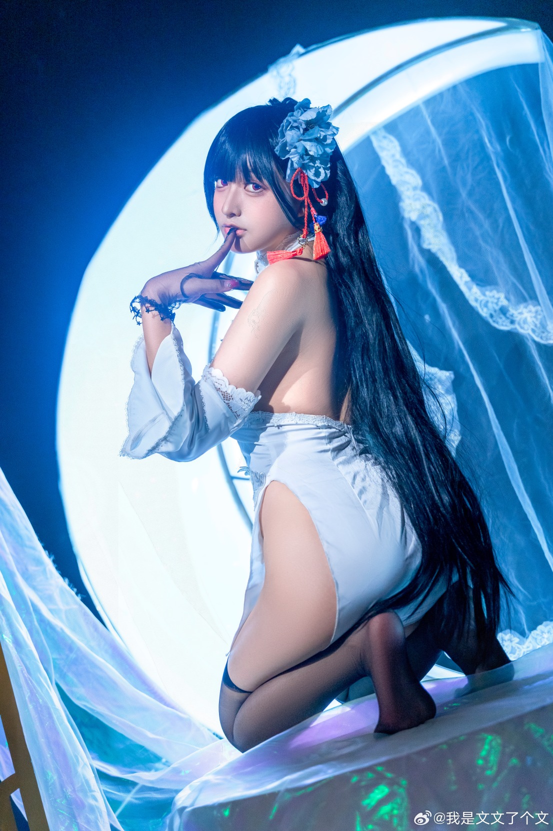 【COS正片】碧蓝航线逸仙COS,古风旗袍配黑丝~@我是文文了个文 - 第6张